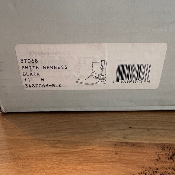 Frye Distressed Black Leather Smith Harness Men's Boots - Picture 7 of 10